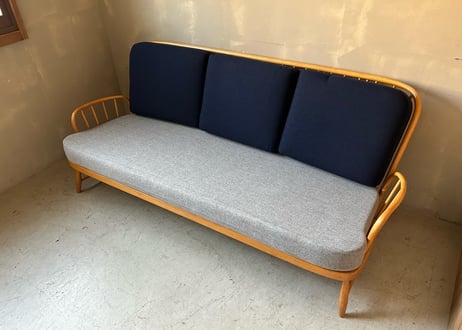 アーコール ウィンザージュビリーソファ3P  S-2409-31