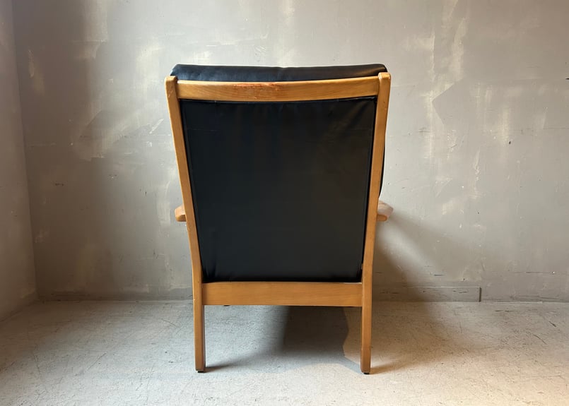Cintique 英国　ヴィンテージ　アームチェア Cintique（シンティーク）アームチェア S-2403-21 | mumokuteki a