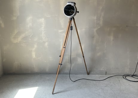 Bullfinchブルフィンチ三脚フロアランプ  S-759