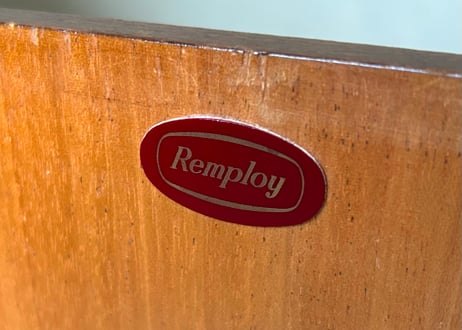 Remploy ベッドサイドキャビネット　S-2503-15
