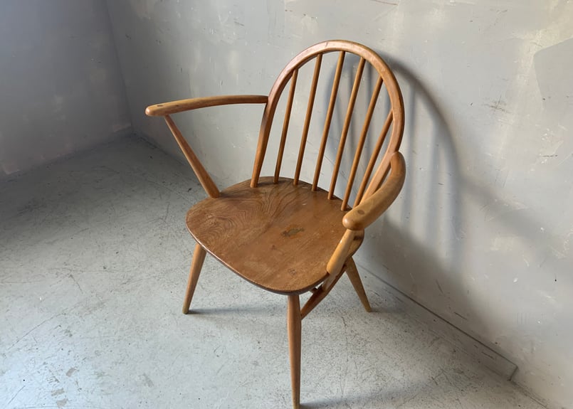 ERCOL アーコール アームチェア　 一脚 ERCOL アーコール アームチェア 一脚 - srt-i.com 日本