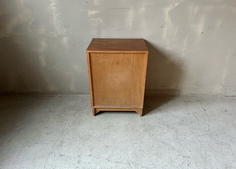 メレデューベットサイドキャビネット　S-2502-01