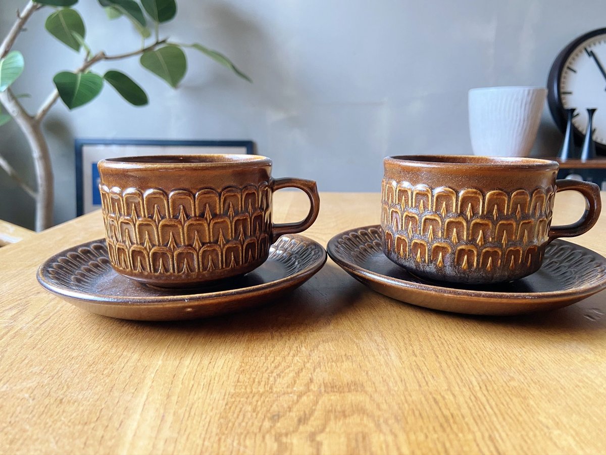 ヴィンテージ　ベッチドルフの陶器　 ミニカップ&ソーサー　2客 ヘレンド カップ&ソーサー□ロスチャイルドバード デミタスC&S