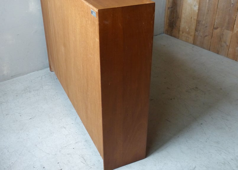 ✶Herbert E Gibbs [ハーバート・E・ギブス] ガラスキャビネット S-476