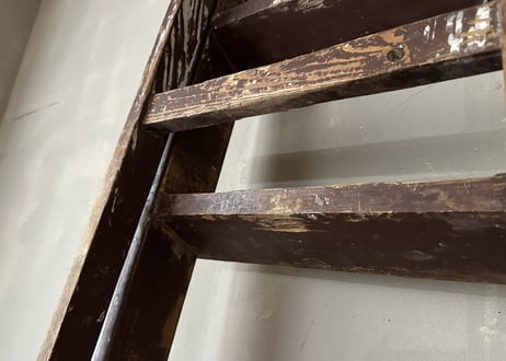 PAINTED Wood Step Ladder 木製脚立　S-802