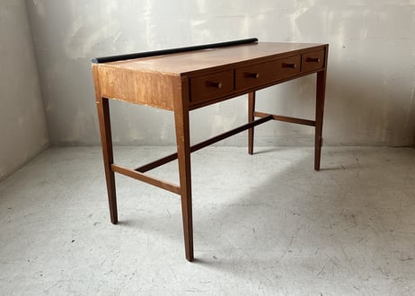 ３Drawer デスク　 S-601