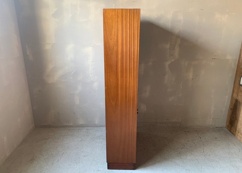 Morris of glasgow モーリス オブ グラスゴー ガラスキャビネットS-2402