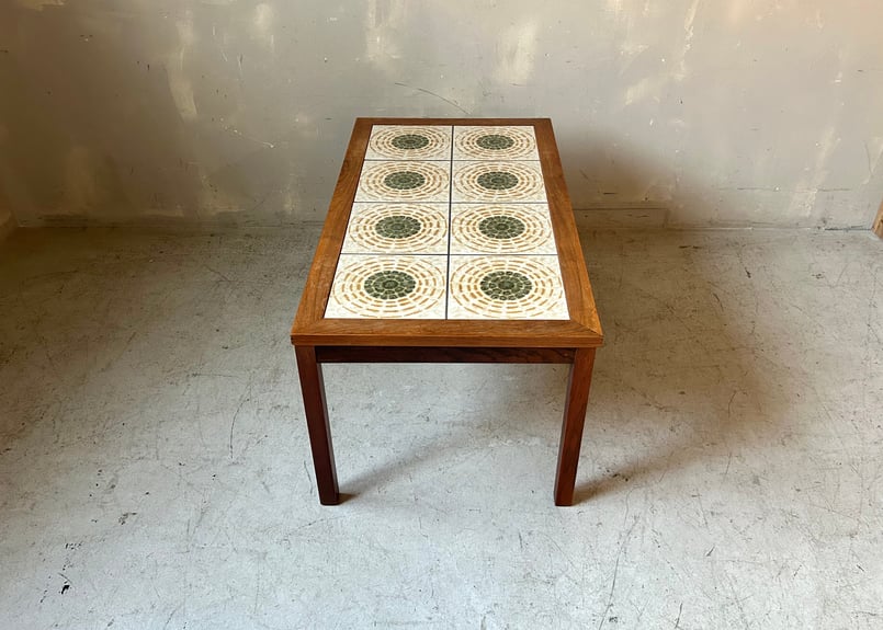 TRIOH mobler社タイルトップテーブル S-2410-01 | mumokuteki