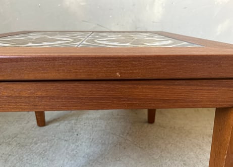 Moluna Mobler タイルトップコーヒーテーブル S-2409-30