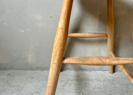ウッドスツール　S-2404-07