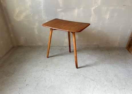 ERCOL Extd サイドテーブル　S-2411-10