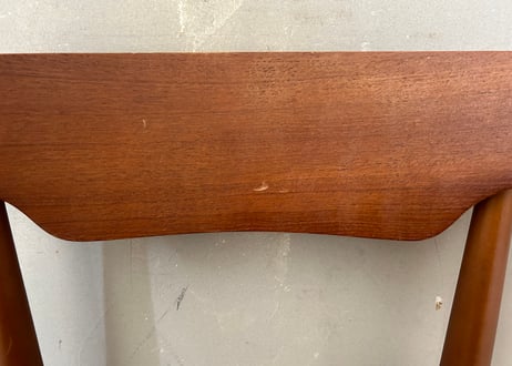 ブラックシートチェア　S-2403-33