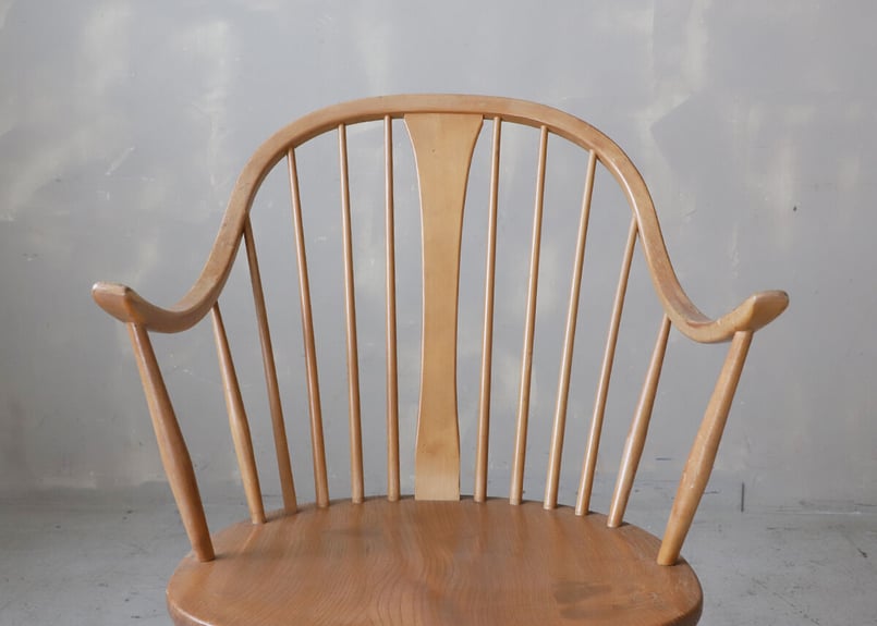 ERCOL アーコール ウィンザーボウバックアームチェア S-323 ERCOL アーコール ウィンザーボウバックアームチェア S-323
