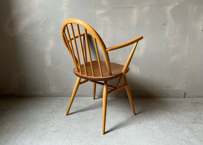【c.com 】ERCOL アーコール フープバックアームチェア 6本 アーコールのフープバックアームチェア（6本・オリーブ色・ハの