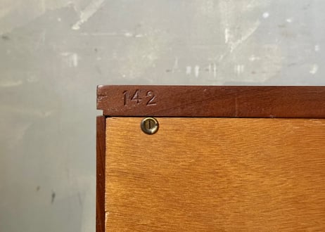 White&Newtonホワイト&ニュートン　ガラスキャビネット　S-2312-12