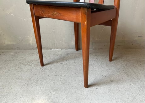 Elliotts of Newbury エリオッツ オブ ニューベリー　ダイニングチェア　S-2403-32