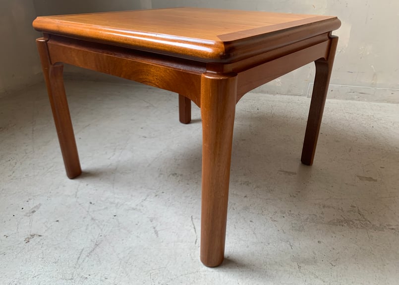 Nathanネイサン コーヒーテーブル S-2402-08 | mumokuteki anti