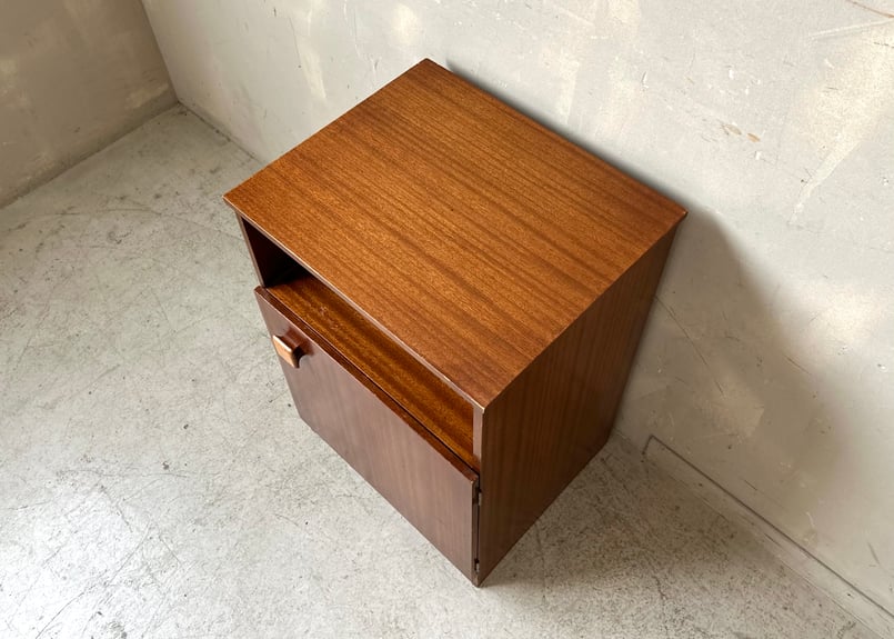 はる☆管181☆イギリス☆Remployレンプロイ☆コーナーキャビネット Remploy ベッドサイドキャビネット S-2503-15 | mumokuteki ant