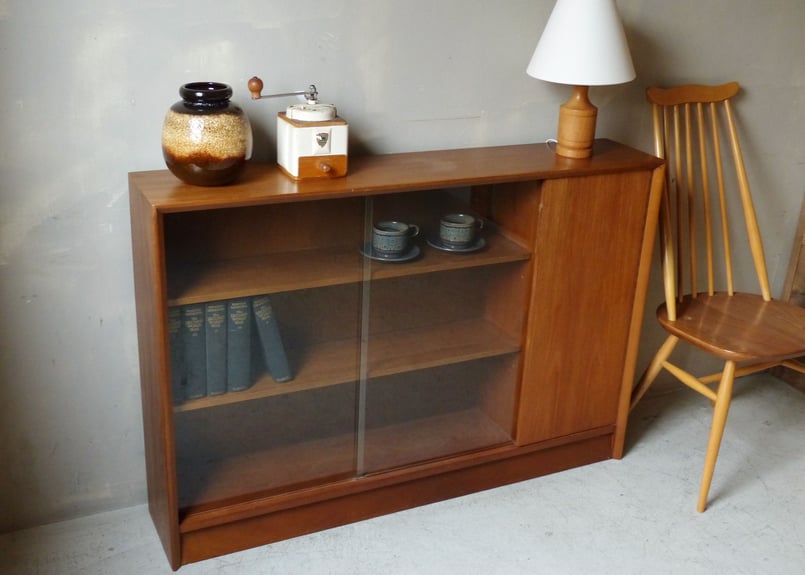 ✶Herbert E Gibbs [ハーバート・E・ギブス] ガラスキャビネット S-476