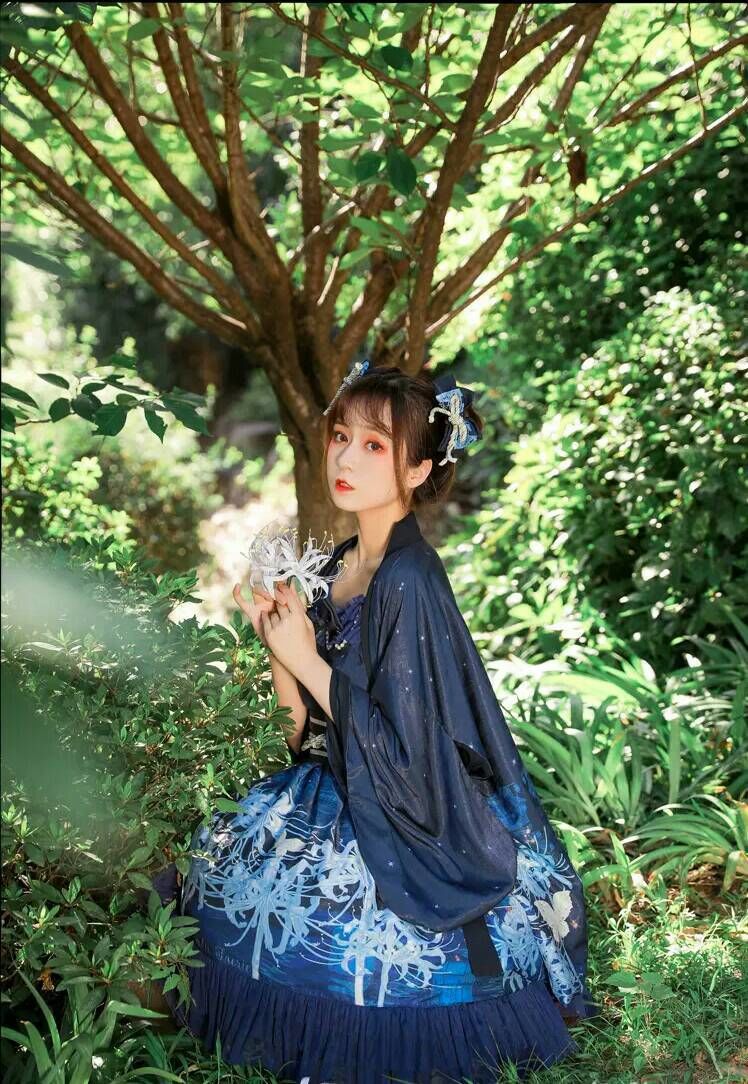 地獄の彼岸花 髪飾り ヘアクリップ | 灯雨's STORE