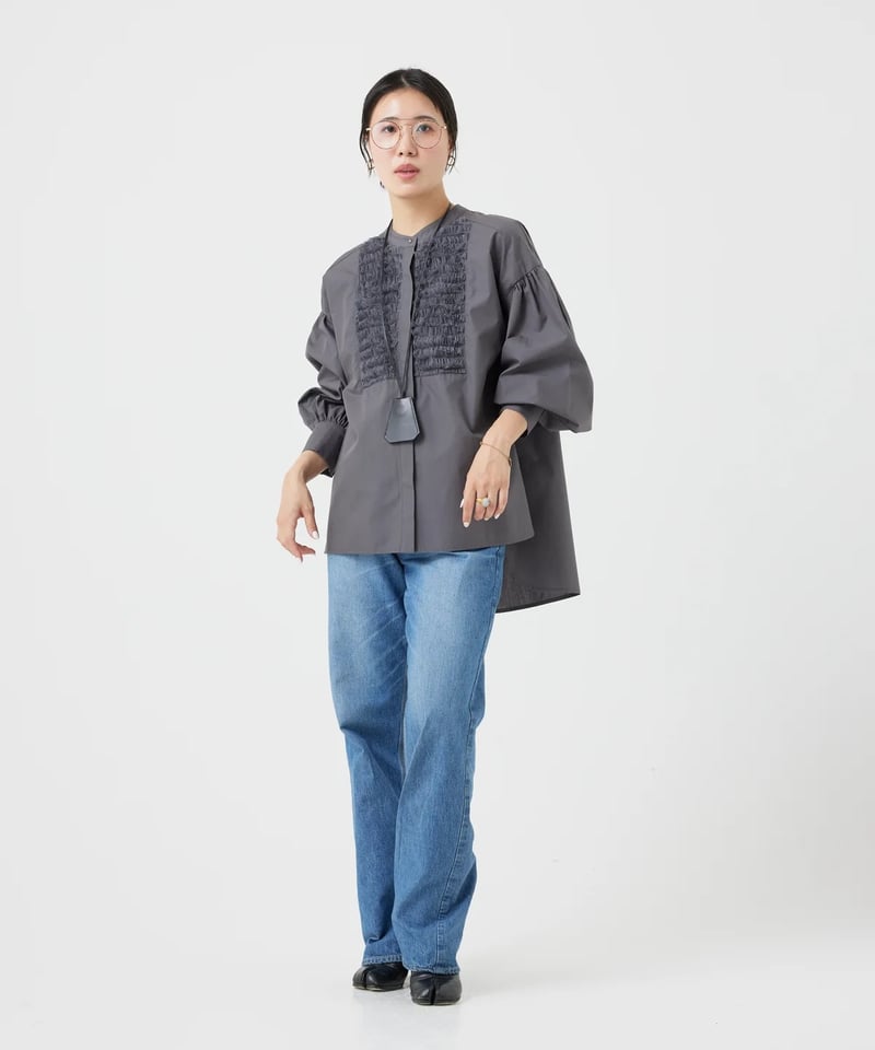 【新品・未使用】TORRAZZO DONNA フリルブラウス torrazzo donna（トラッゾドンナ）】チュールフリルブラウス