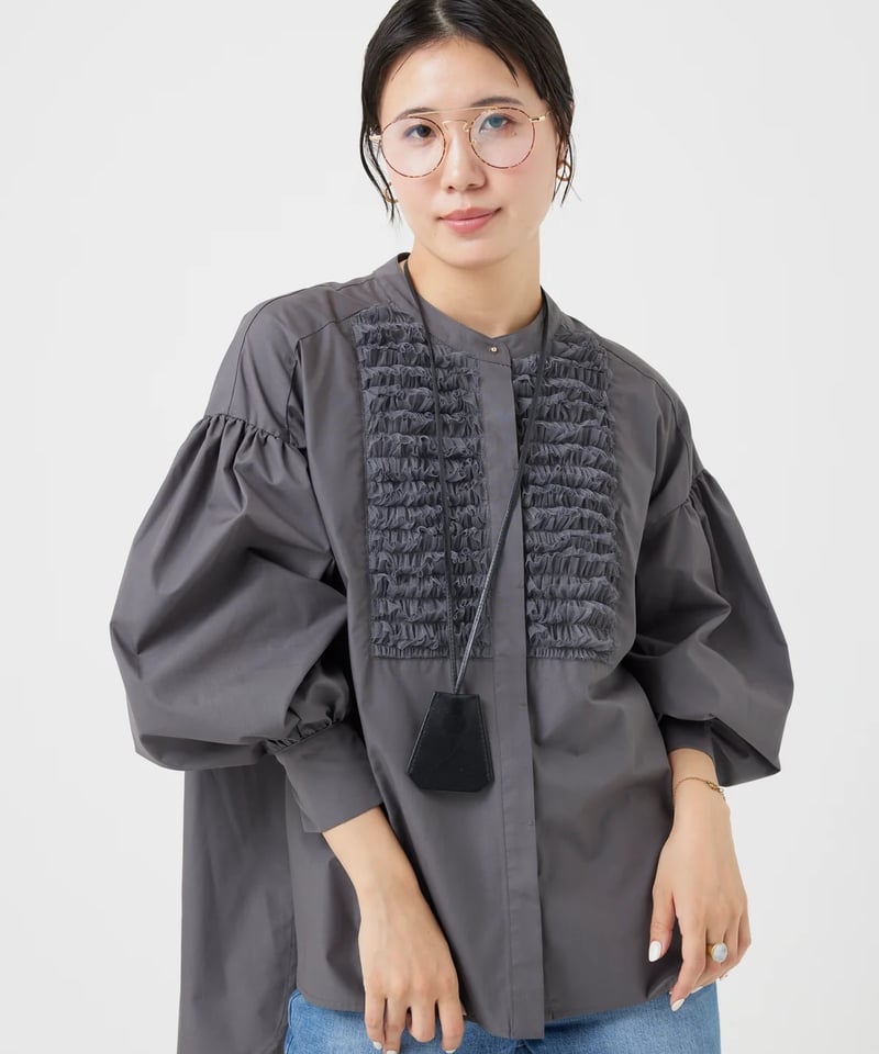 【新品・未使用】TORRAZZO DONNA フリルブラウス torrazzo donna（トラッゾドンナ）】チュールフリルブラウス