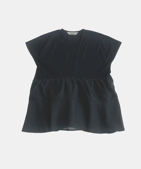 【torrazzo donna（トラッゾドンナ）】ハイブリットトップス