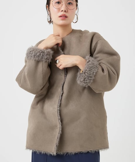 【torrazzo donna（トラッゾドンナ）】エコファーリバーシブルコート