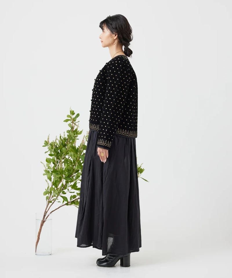 torrazzo donna（トラッゾドンナ）】ヴィンテージ調オリジナル刺繍