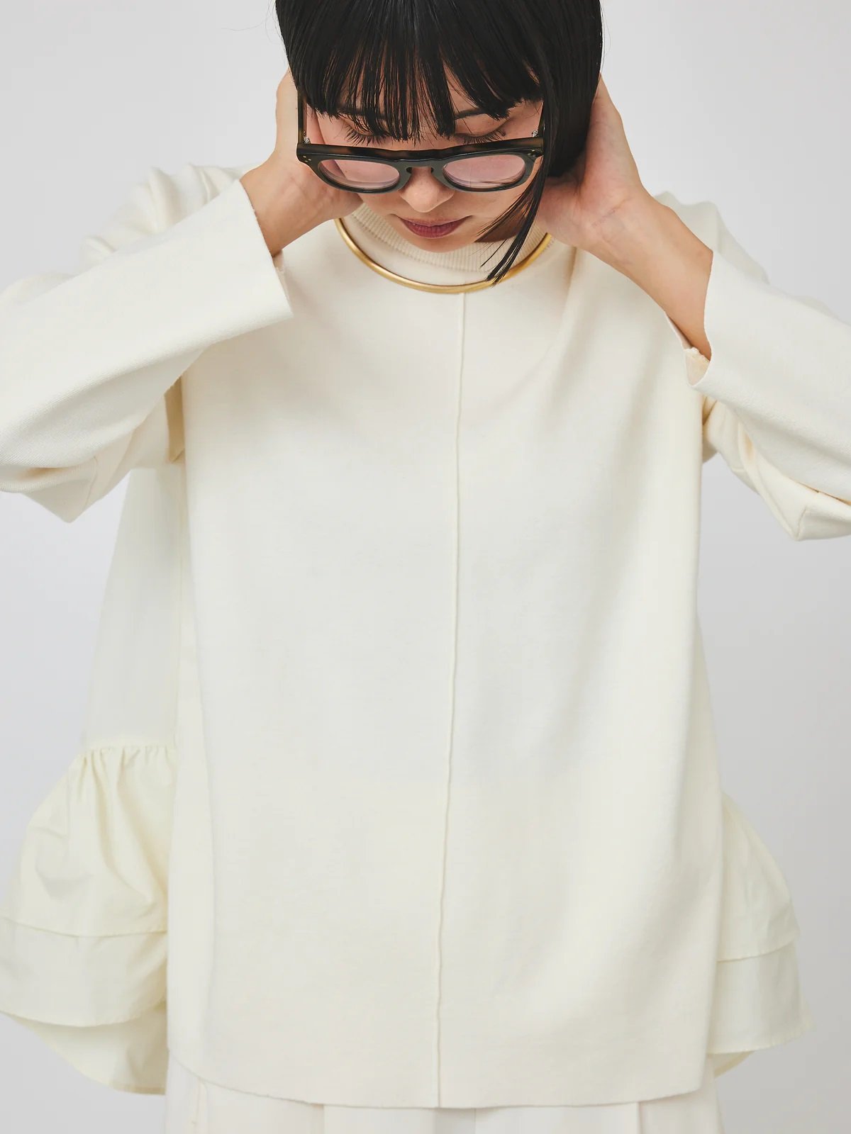 トラッツォドンナTORRAZZO DONNAコラボフローラルシアーフレアトップス 優待価格[TORRAZZO DONNA]シアーブラウス | KOBUNSHA SELECT