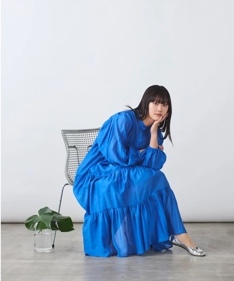 トラッツォドンナTORRAZZO DONNAコラボフローラルシアーフレアトップス TORRAZZODONNA♡shikinaコラボ フローラルシアーフレアトップス