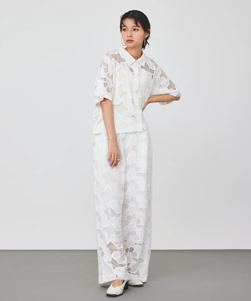 torrazzo donna（トラッゾドンナ）】カットワークレースワイドパンツ
