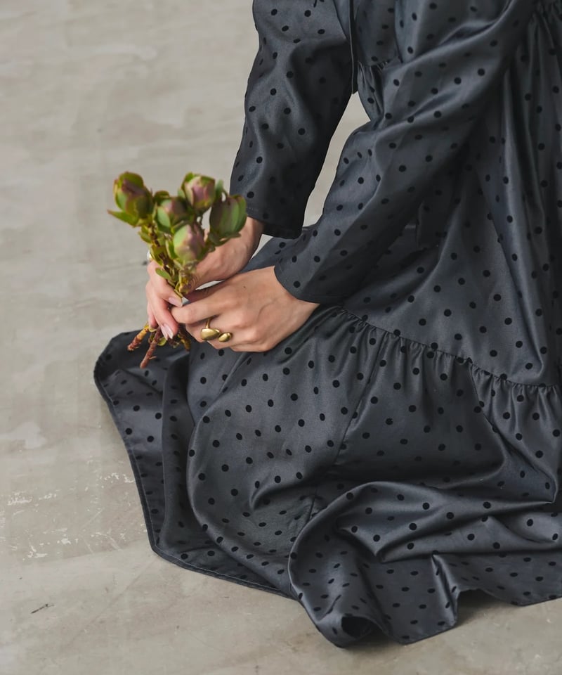 torrazzo donna（トラッゾドンナ）】水玉ティーアドワンピース | nulla