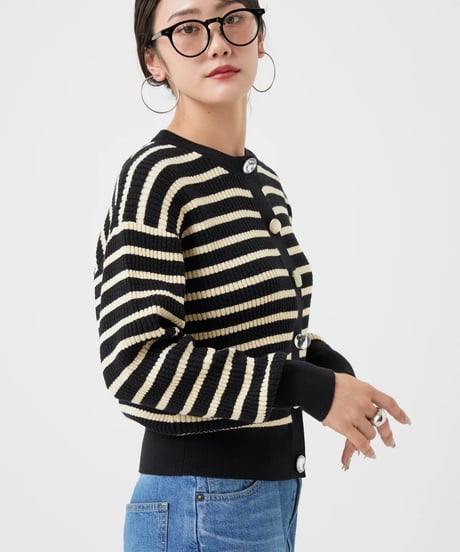 【torrazzo donna（トラッゾドンナ）】ワッフル編みビジューカーディガン