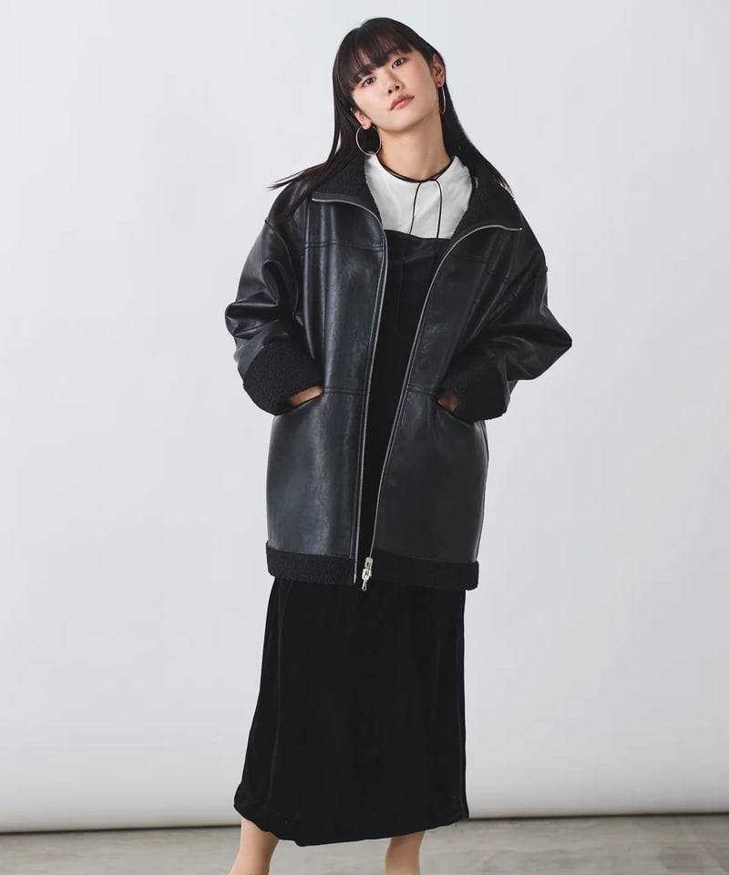 【新品未使用】TORRAZZO DONNA エコレザー×ボアジャケット Torrazzo Donna（トラッゾドンナ）の「フェイクレザー×ボア