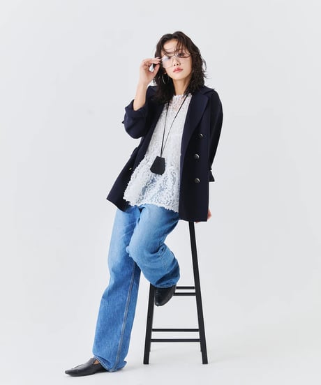 【torrazzo donna（トラッゾドンナ）】メッシュ刺繍レースノースリーブトップス