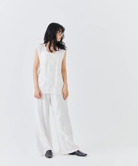 【torrazzo donna（トラッゾドンナ）】インド刺繍ボトムス