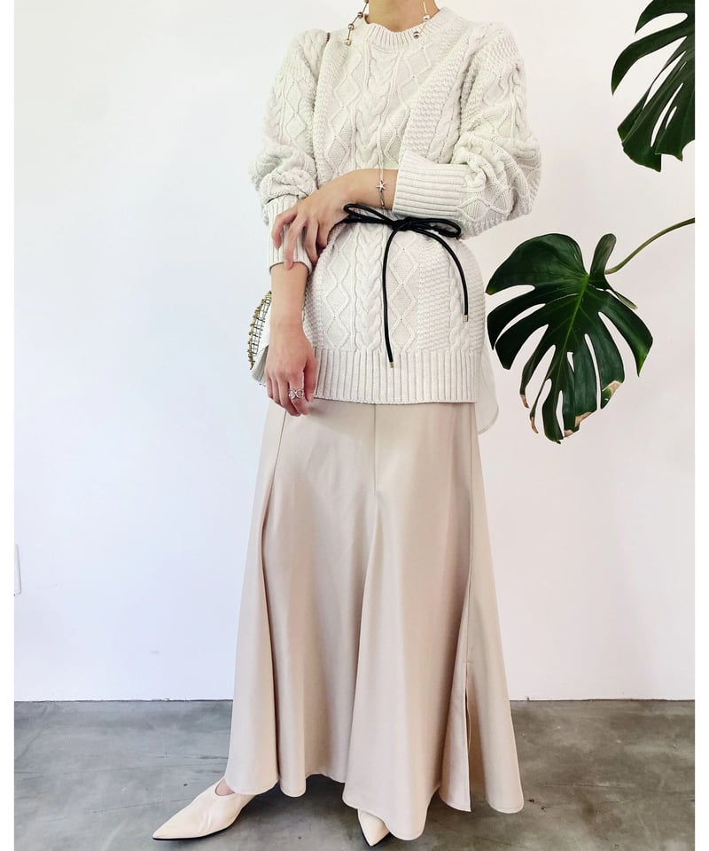 torrazzo donna(トラッゾドンナ)】ケーブル編みニット torrazzo donna(トラッゾドンナ)】ケーブル編みニット