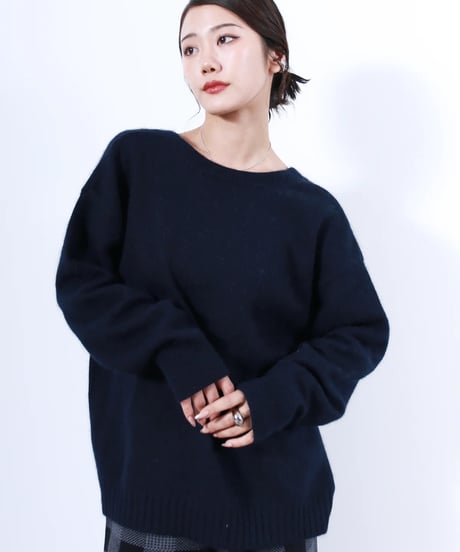 【torrazzo donna（トラッゾドンナ）】ラクーン混ベーシック2WAYネックトップス