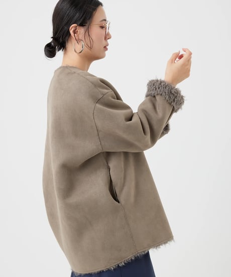 【torrazzo donna（トラッゾドンナ）】エコファーリバーシブルコート