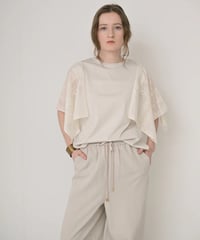 【HERENCIA（ヘレンチア）】袖刺繍プルオーバー