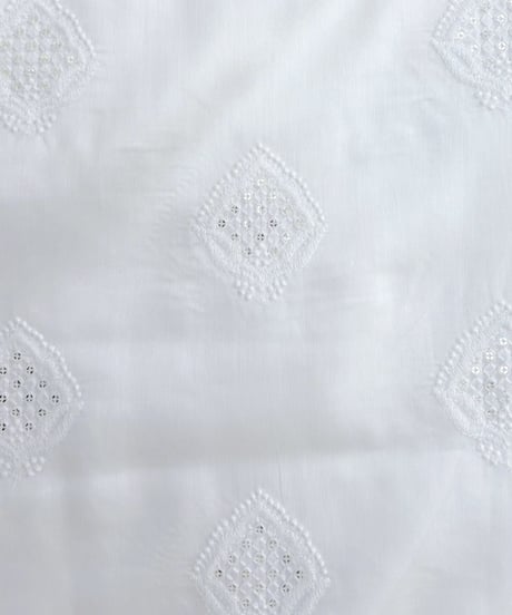 【torrazzo donna（トラッゾドンナ）】インド刺繍ボトムス