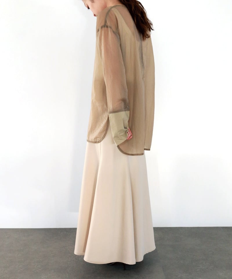 【完売】TORRAZZO DONNA フローラルシアーフレアトップス TORRAZZO DONNA✖️Shikina フローラルシアーフレアトップス