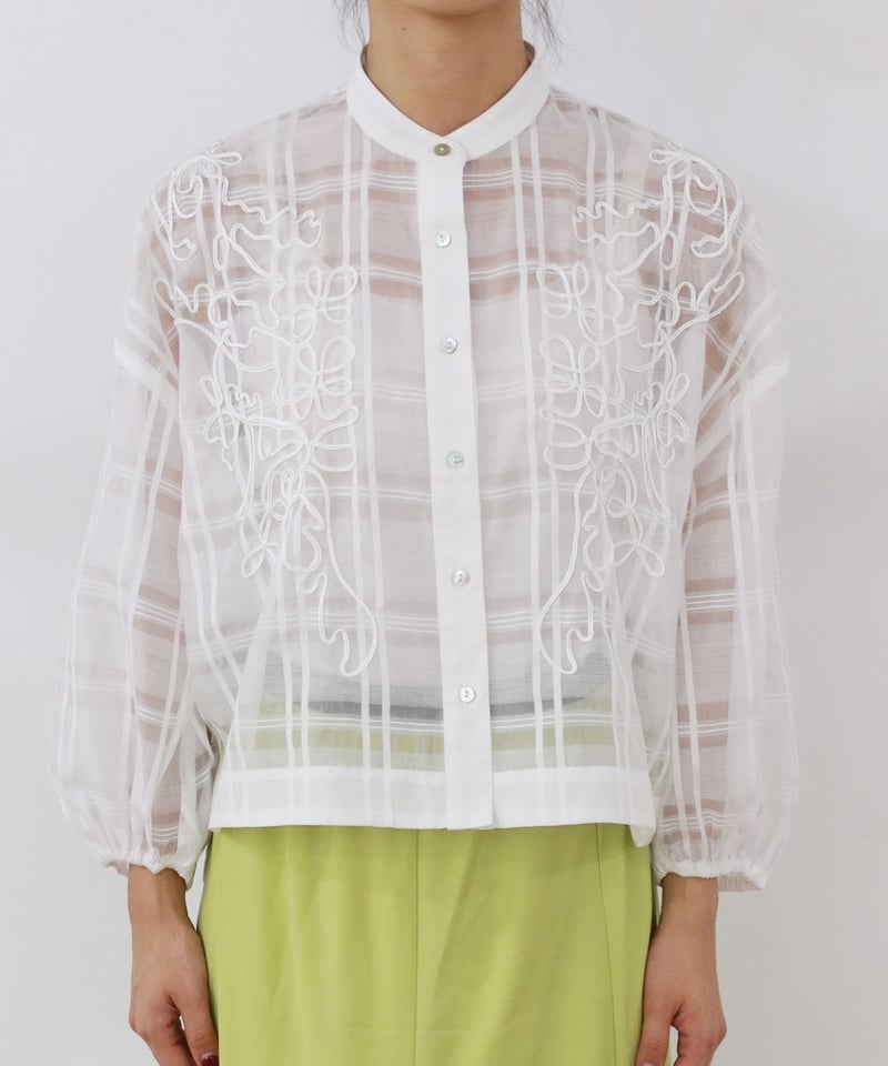 TORRAZZO DONNA フローラルシアーフレアトップス　ホワイト TORRAZZO DONNA フローラルシアーフレアトップス ホワイト