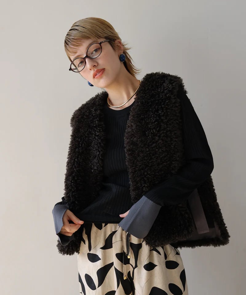 HERENCIA（ヘレンチア）】サイドリボン ボアベスト | nulla online