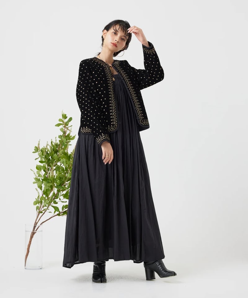 torrazzo donna（トラッゾドンナ）】ヴィンテージ調オリジナル刺繍