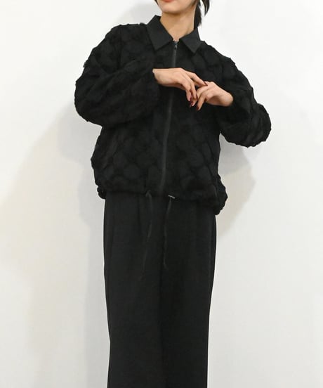 【torrazzo donna（トラッゾドンナ）】テクスチャードフリンジブルゾン
