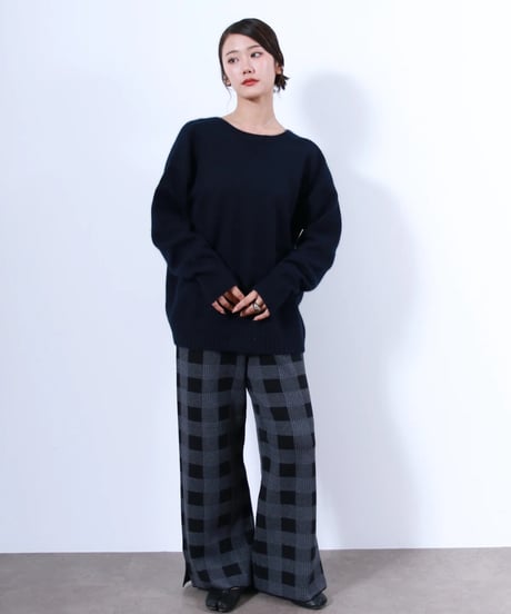 【torrazzo donna（トラッゾドンナ）】ラクーン混ベーシック2WAYネックトップス