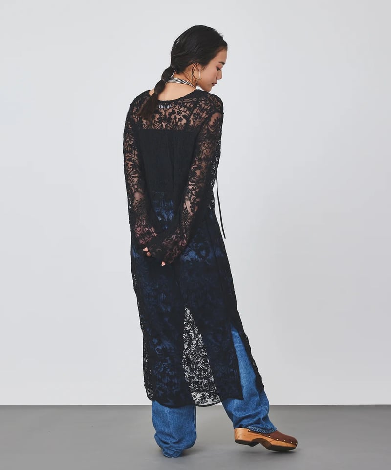 torrazzo donna（トラッゾドンナ）】立体コード刺繍レースワンピース
