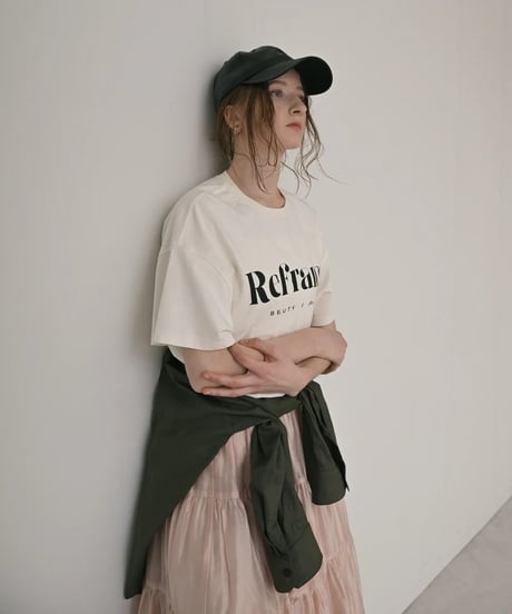 【HERENCIA（ヘレンチア）】Reframeロゴ タックTシャツ